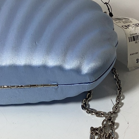 INC INTERNATIONAL CONCEPTS
Seashell Minaudiere Satin Crossbody, - Picture 8 of 8